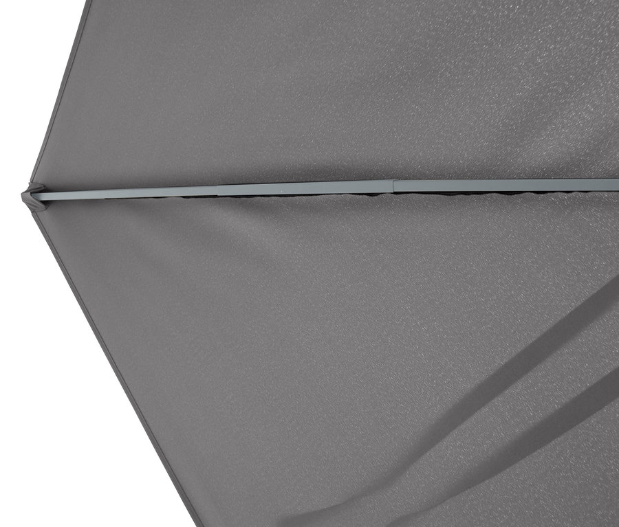 Detailaufnahme des anthrazitfarbenen Leco Doppelsonnenschirms.