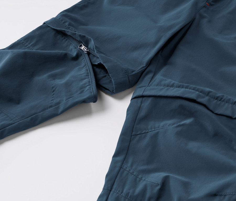 Detailaufnahme einer Kinder-Funktionshose.