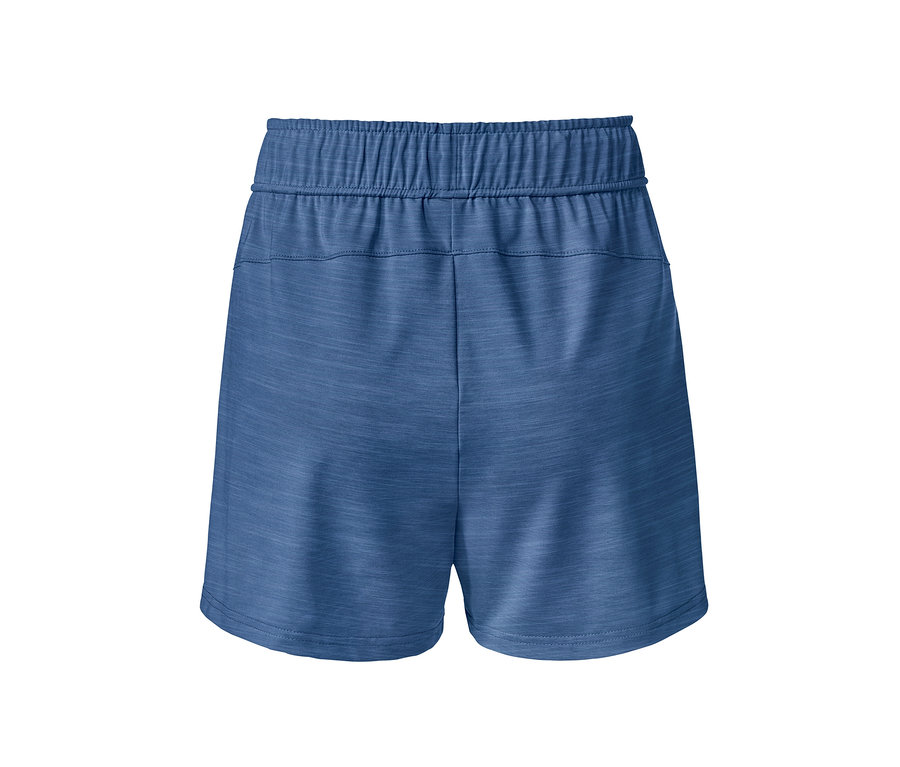 Blaue Funktionsshorts.