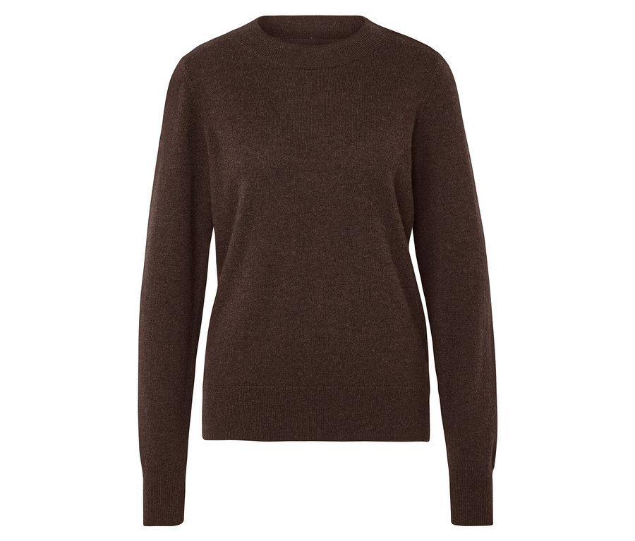Brauner Kaschmirpullover mit langen Ärmeln.