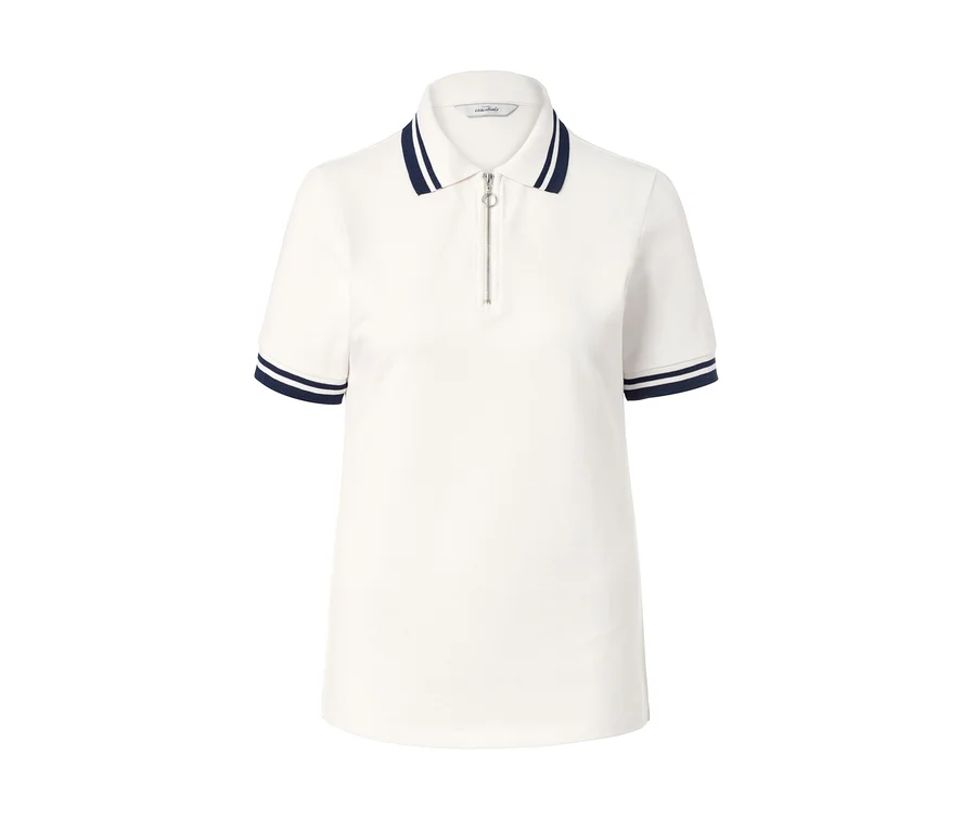 Weißes Poloshirt mit kurzen Ärmeln, blauen Streifen an Kragen und Ärmeln und silbernem Reißverschluss.