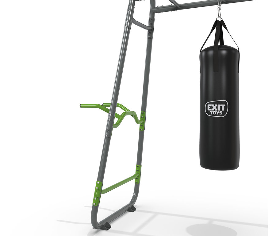 Graues EXIT Klettergerüst MB220 mit schwarzem Boxsack.