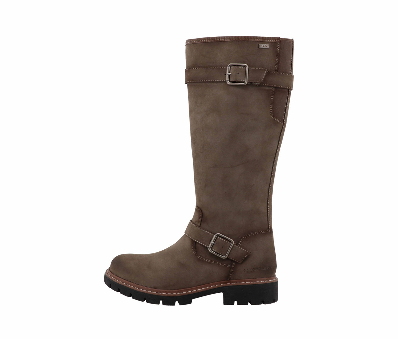 Ein brauner Lederreitstiefel mit Schnallen auf weißem Hintergrund.