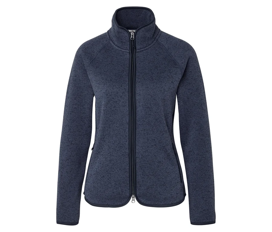 Eine dunkelblaue, melierte Fleecejacke mit durchgehendem Reißverschluss, Stehkragen und zwei Reißverschlusstaschen an den Seiten. Dunkelblaue Zierleisten akzentuieren die Ränder.