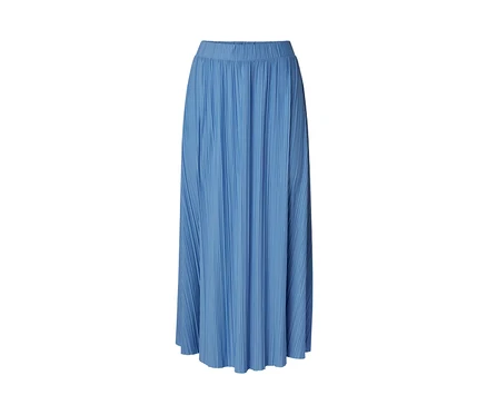 Ein blauer Plisseerock.