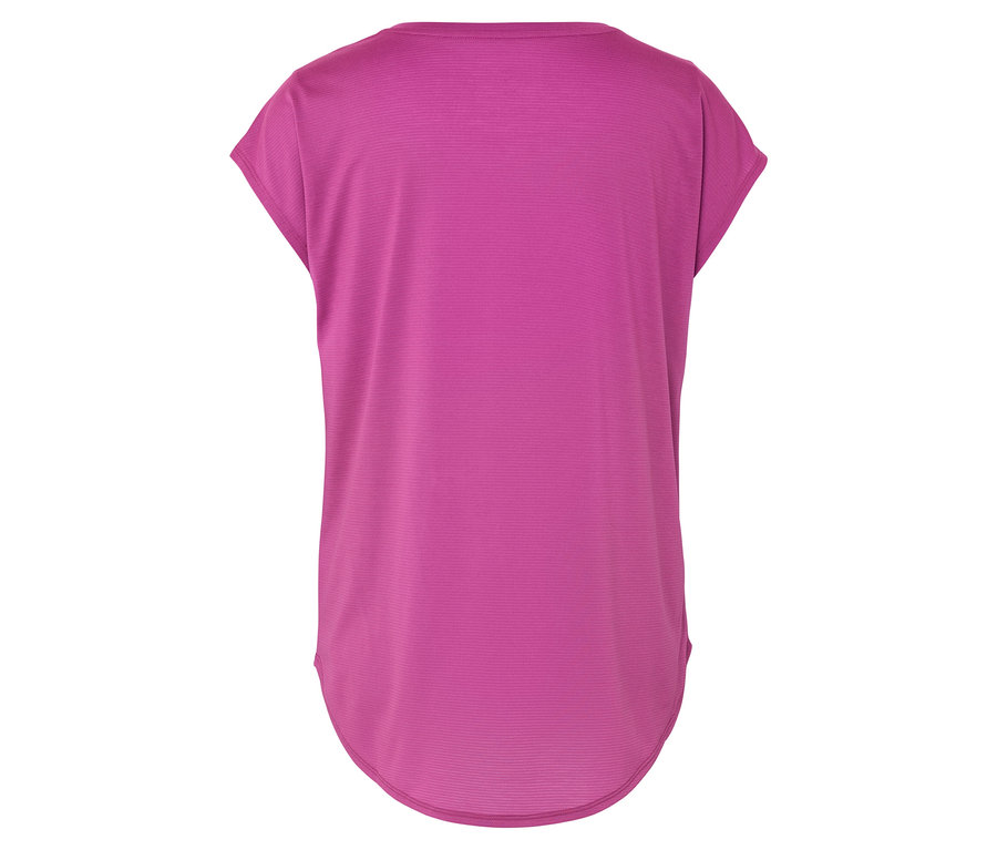 Nahaufnahme der Rückseite eines rosafarbenen T-Shirts.