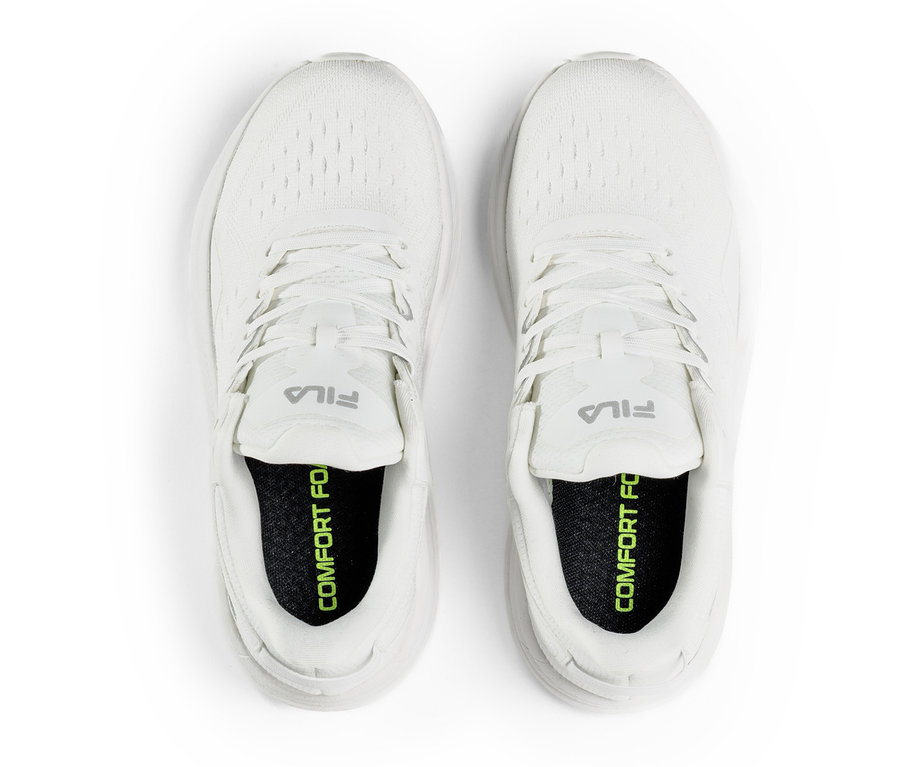 Draufsicht auf ein Paar weiße FILA Retron Damen-Sneaker.