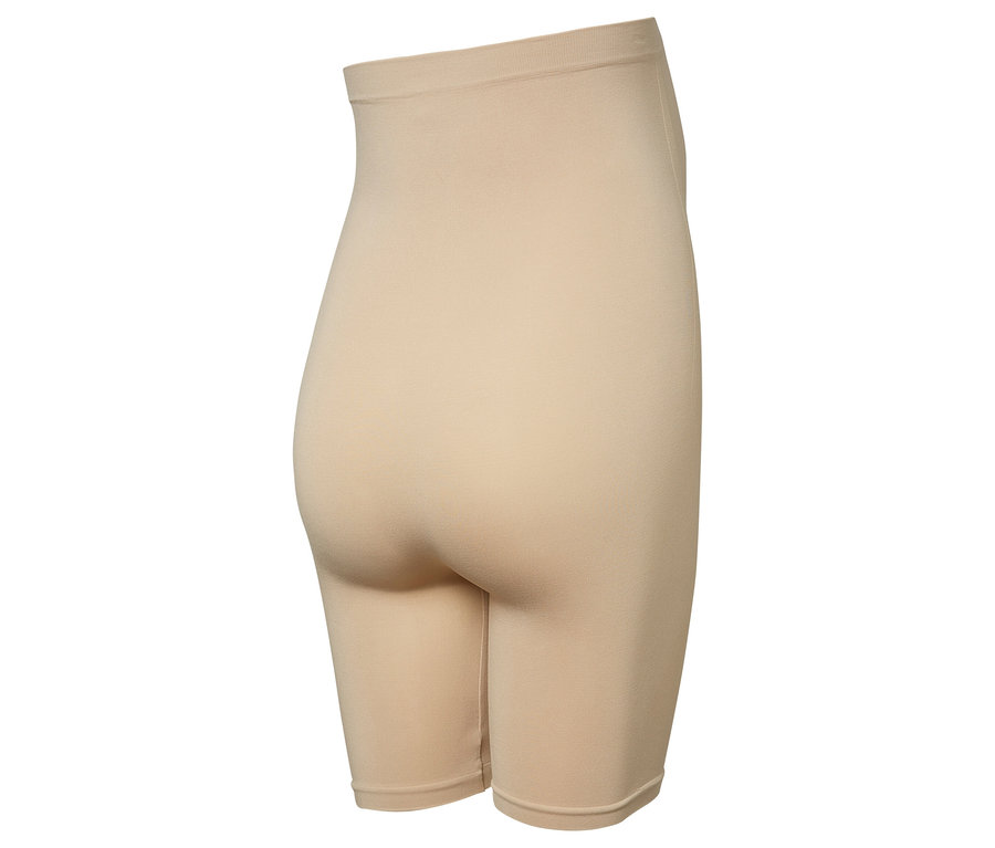 Beige, eng anliegende MAMALICIOUS MLTIA JEANNE SHORTS NOOS.