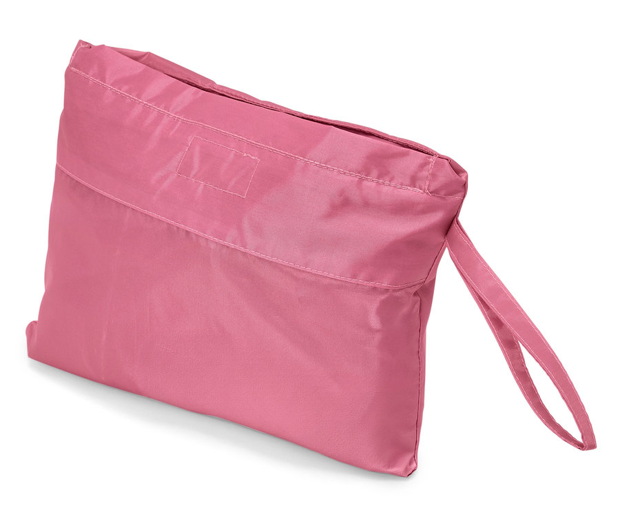 Eine rosafarbene, leere Kosmetiktasche mit einem Tragegriff liegt auf einer weißen Oberfläche.
