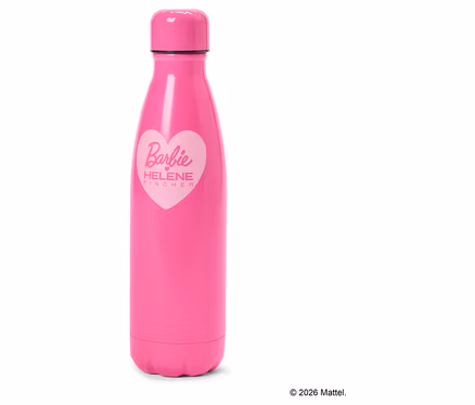 Eine pinke Trinkflasche mit einem hellrosa Herzaufdruck, der den Schriftzug "Barbie HELENE FISCHER" enthält.