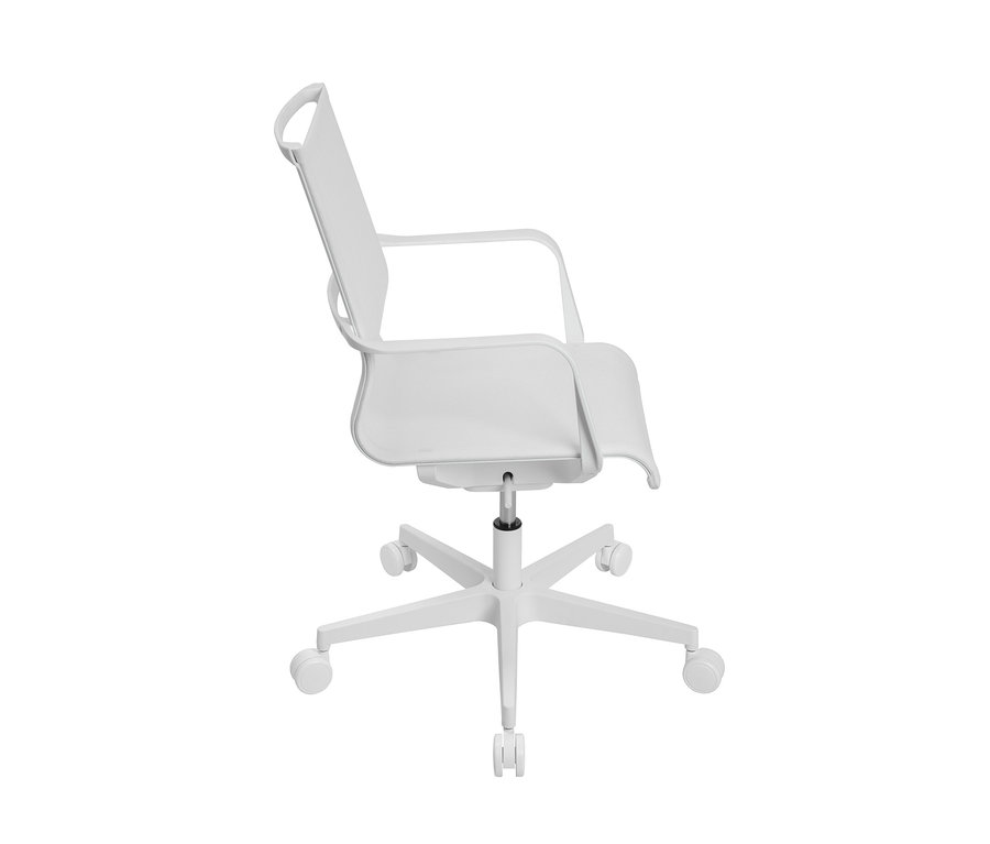 Weißer Topstar Bürostuhl »SITNESS Life 40« auf weißem Hintergrund.