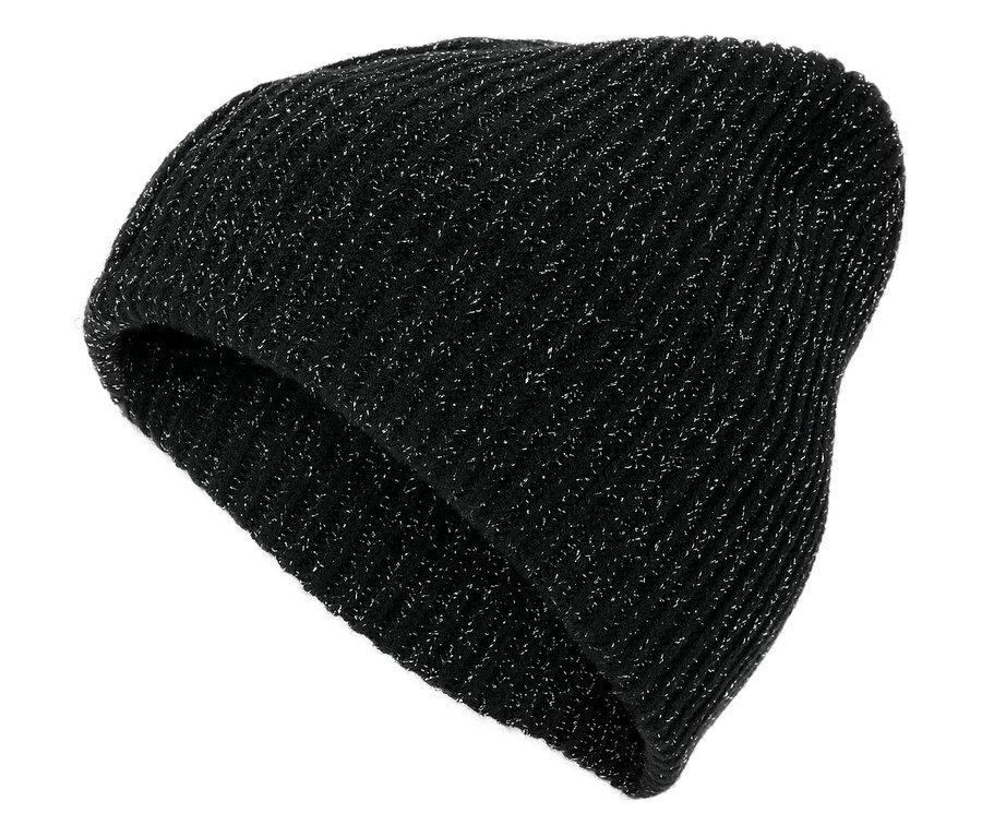Eine schwarze, gestrickte Mütze mit feinem Glitzer.
