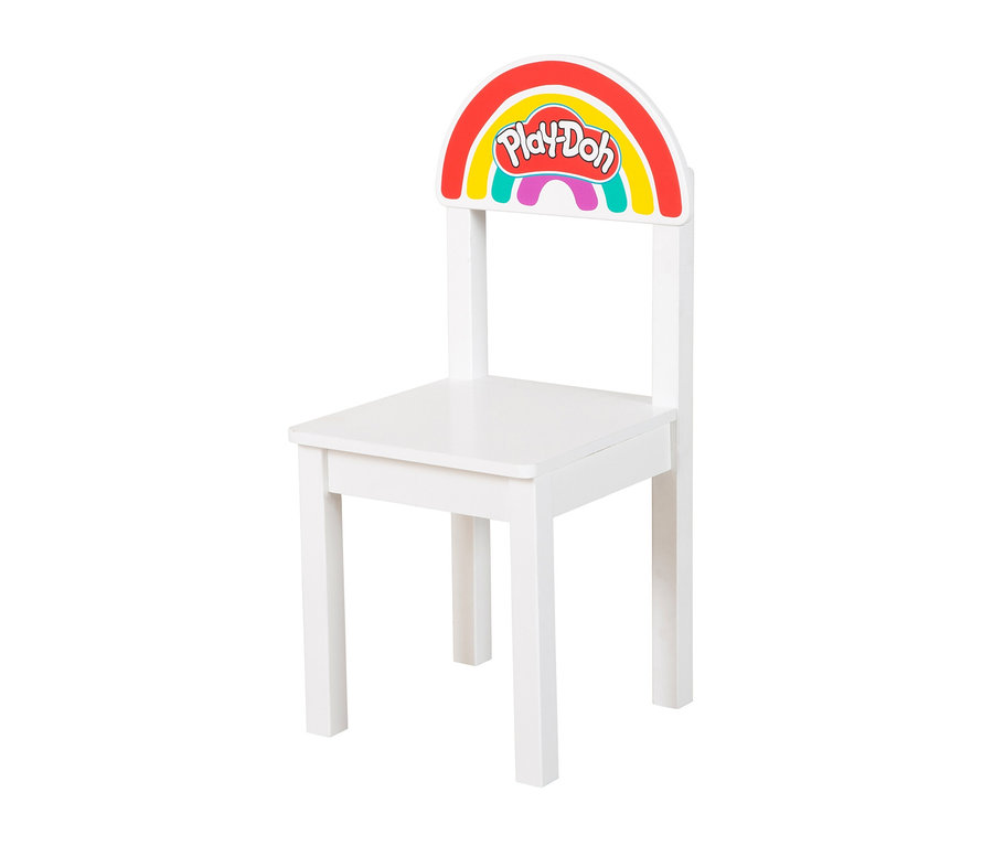 Ein einzelner weißer Kinderstuhl mit Play-Doh-Logo auf der Rückenlehne steht vor einem weißen Hintergrund.