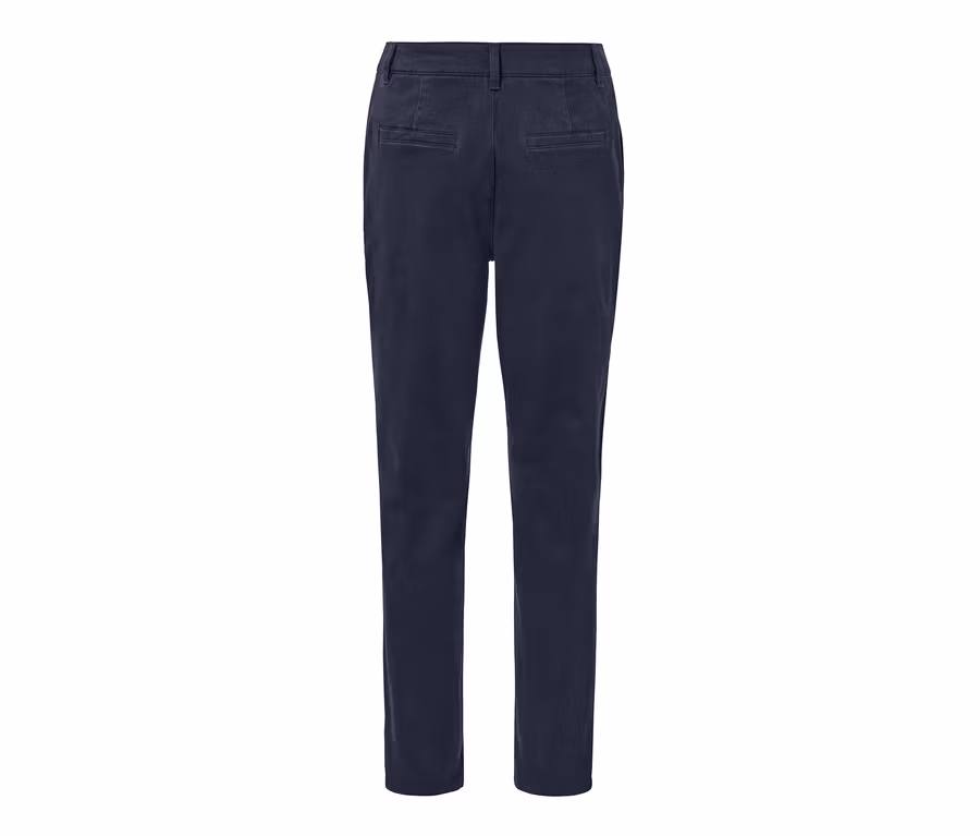 Dunkelblaue Chino von hinten.