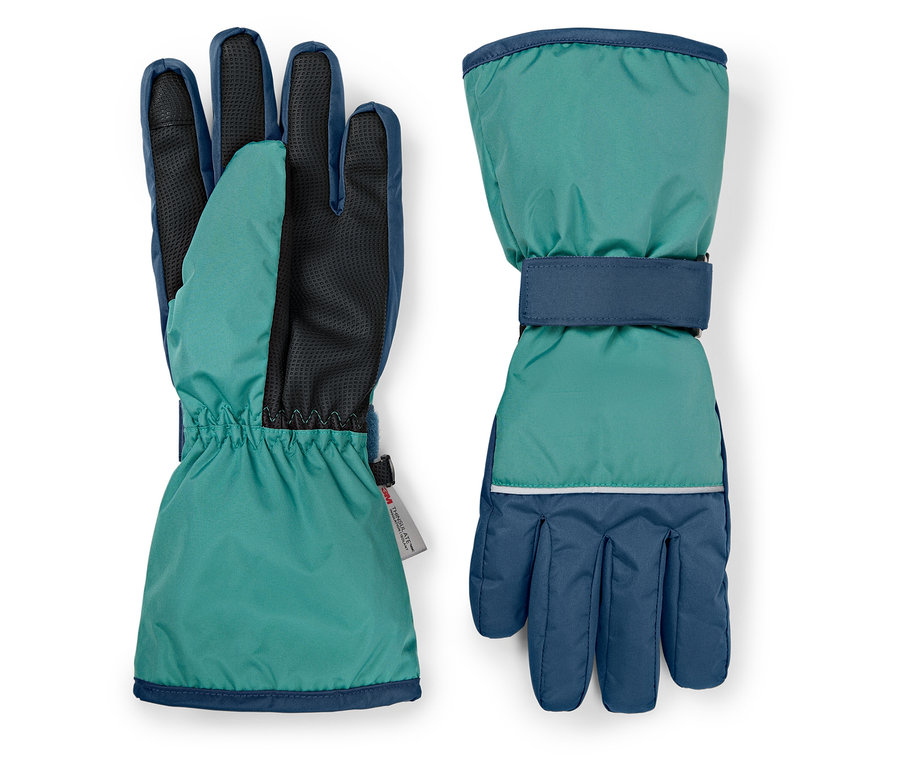 Zwei Winterhandschuhe, einer mit der Handfläche nach oben, der das Innere des Handschuhs zeigt, der andere mit der Handfläche nach unten.