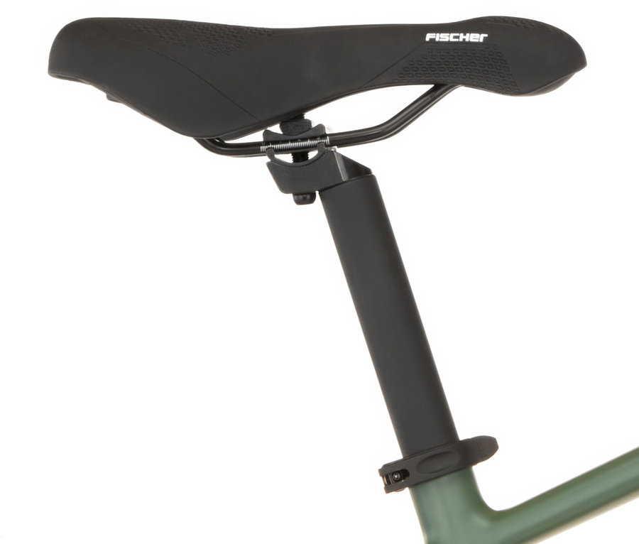 Nahaufnahme vom schwarzen Sattel und der Sattelstange eines FISCHER MTB E-Bike MONTIS MOVE 01 474 D.