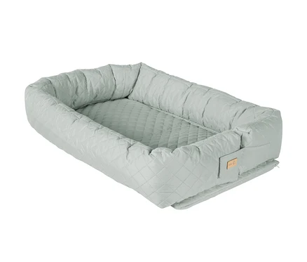 Grüne Roba 3-in-1 Babylounge.