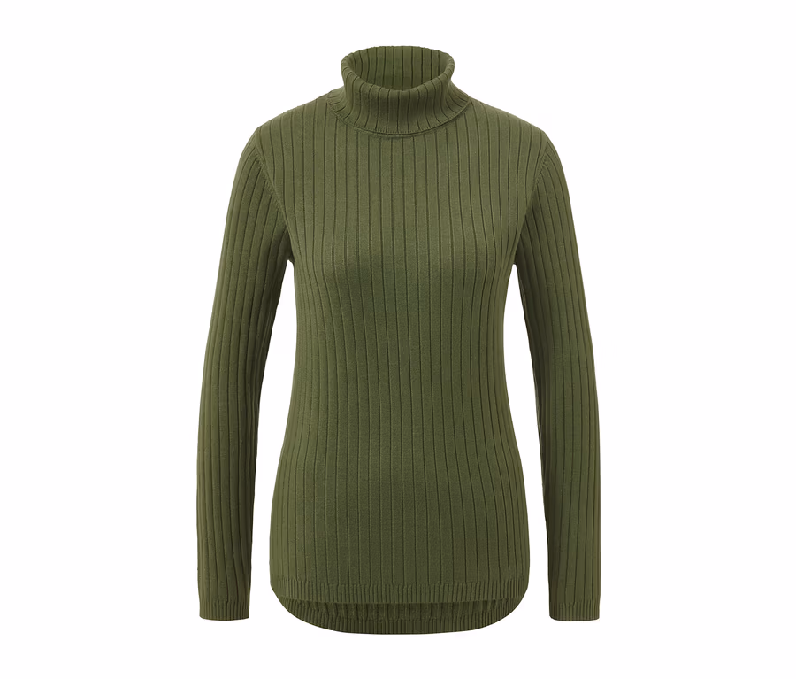 Grüner gerippter Rollkragenpullover.