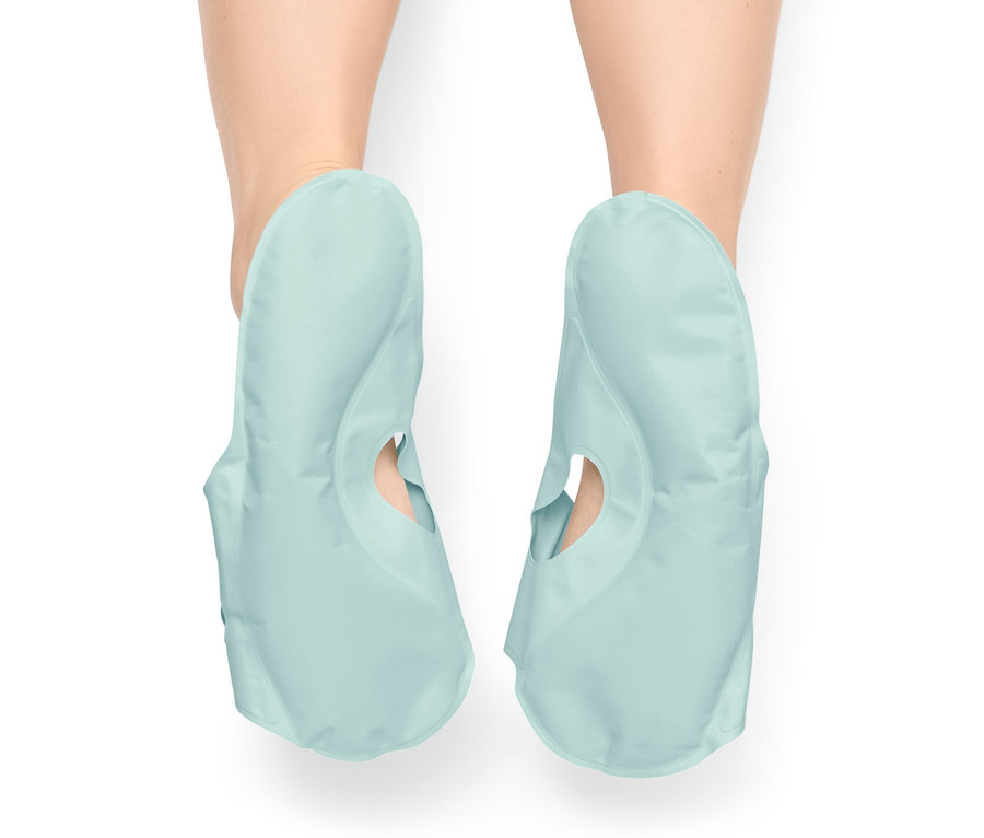 Füße in Entspannungssohlen.