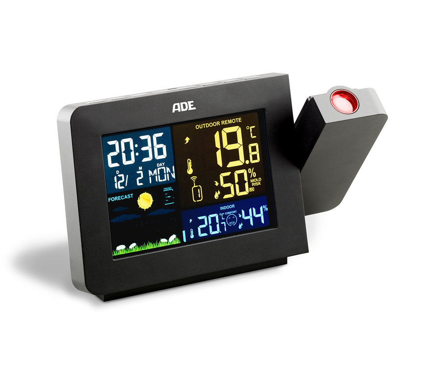 Schwarze ADE Wetterstation mit Funk-Außensensor und Projektion zeigt Uhrzeit, Datum, Außen- und Innentemperatur und Luftfeuchtigkeit an.