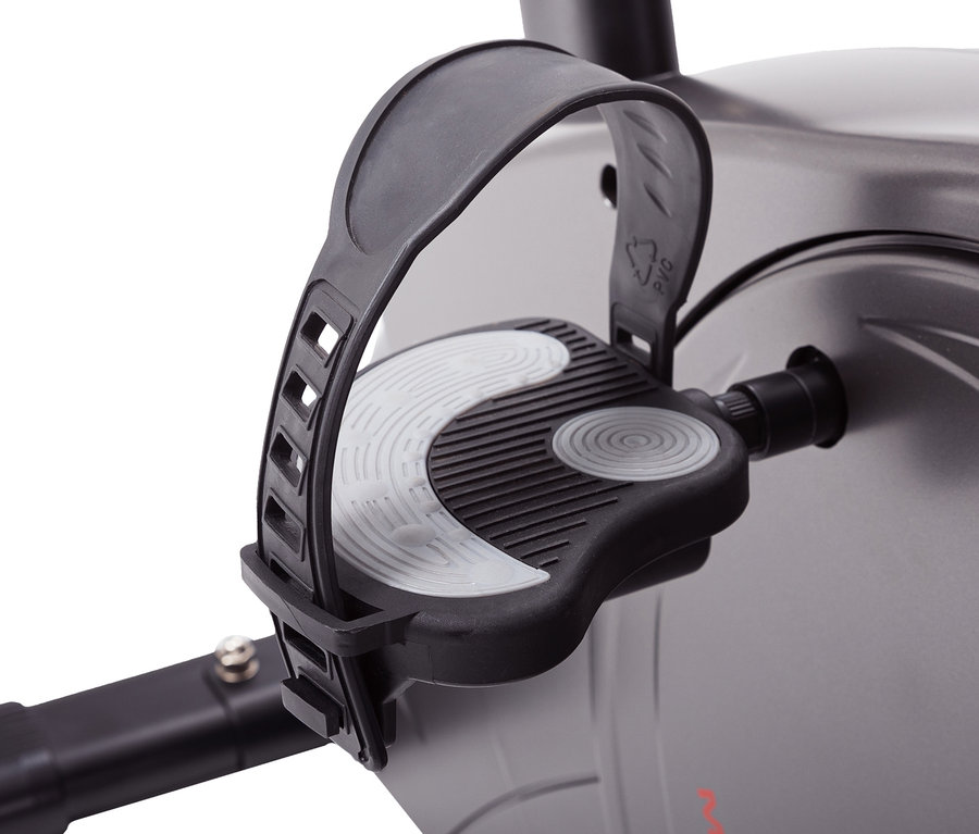 Detailaufnahme des Pedals am Christopeit Sport Heimtrainer Ergometer »ET 6«.