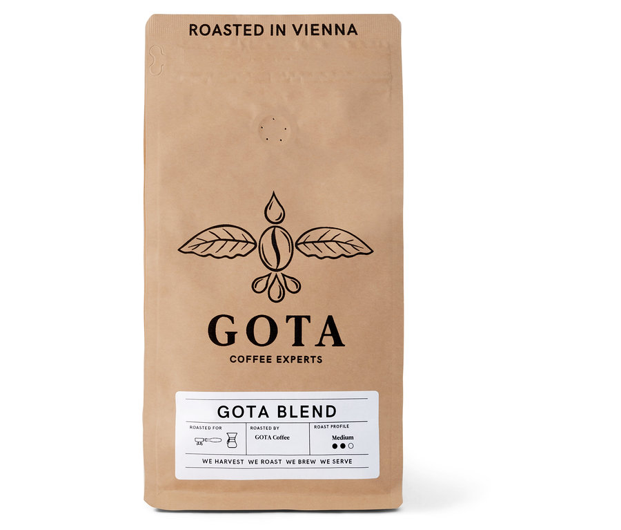 Packung Gota Coffee - Gota Blend Omni-Roast - 500 g Ganze Bohne mit dem Aufdruck Roasted in Vienna.