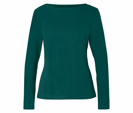 Grünes geripptes Langarmshirt mit U-Boot-Ausschnitt.