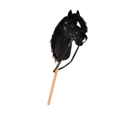 Schwarzes small foot Hobby-Horse »Melodie« mit weißer Blesse und Zaumzeug auf einem Holzstab.