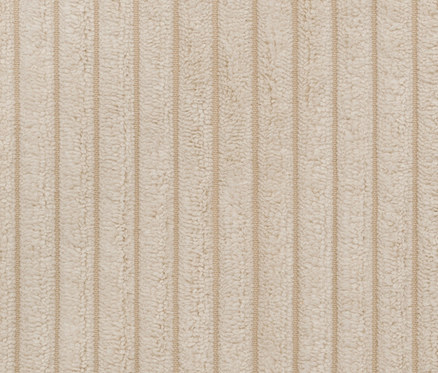 Nahaufnahme eines cremefarbenen Stoffes mit vertikalen Streifen. Erkennbar sind Details des DOMO collection Ecksofas »Vigo« mit Longchair links, des DOMO collection 2-Sitzer-Sofas »Vigo« und der DOMO Hocker mit Staufach.