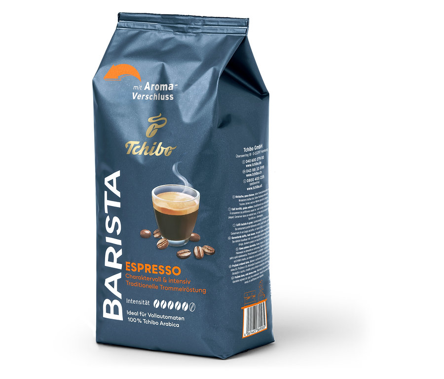 Eine Packung Tchibo Barista Espresso Kaffee mit einer Tasse Espresso und Kaffeebohnen.