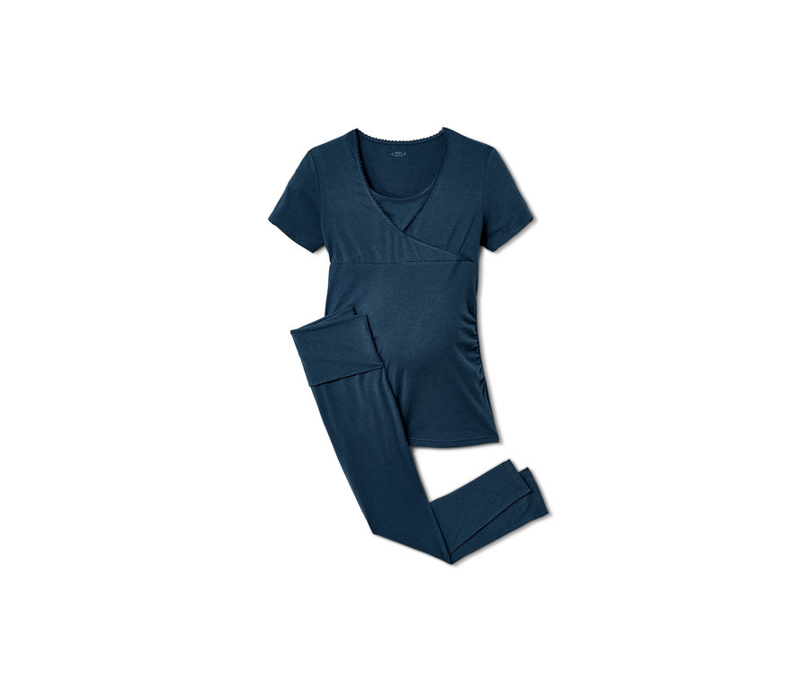 Umstands- und Still-Pyjama, bestehend aus einem kurzärmeligen Oberteil und einer Hose.