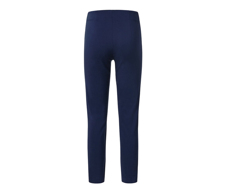 Blaue Stretchhose.