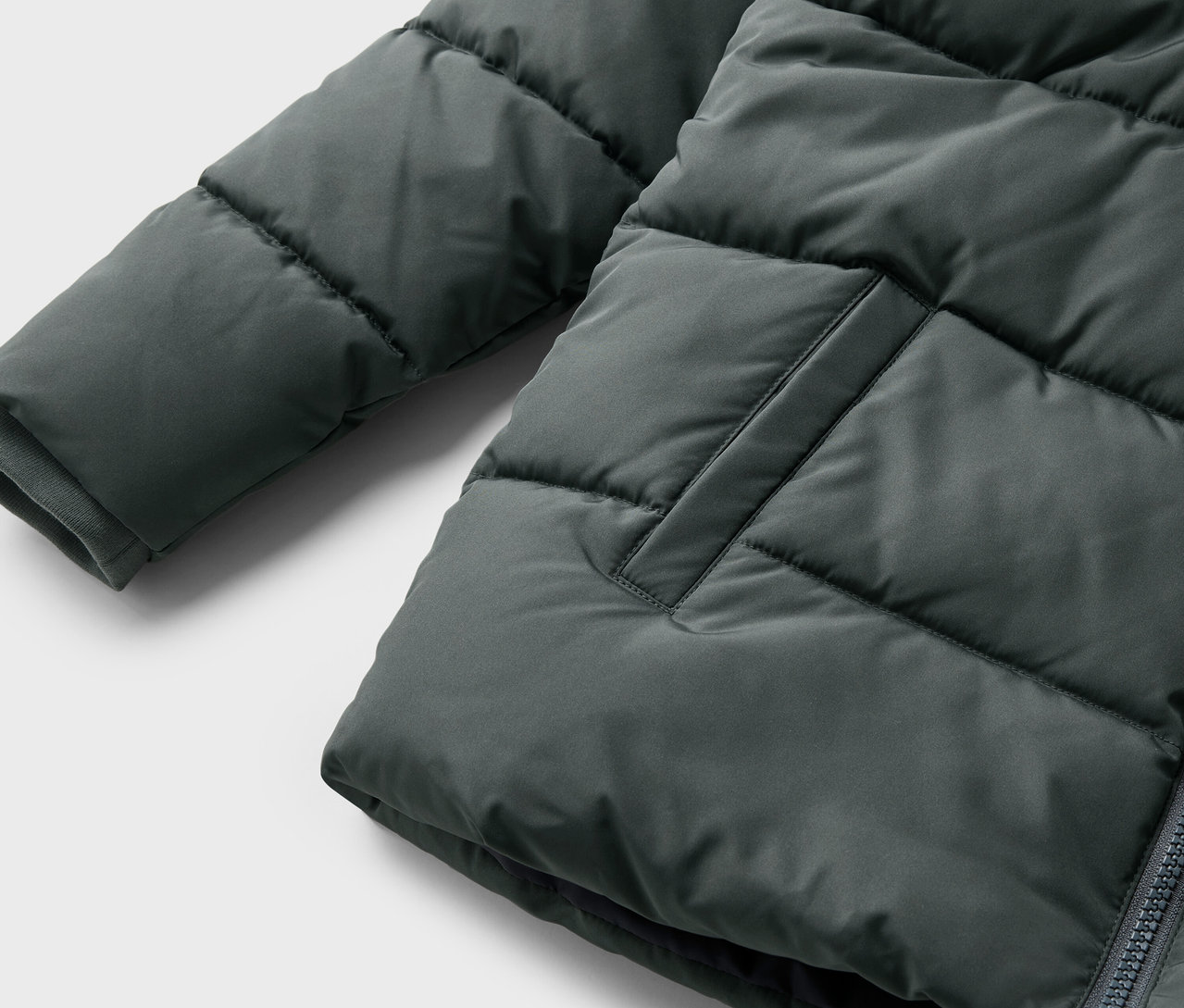 Detailansicht einer Kinder-Thermojacke.