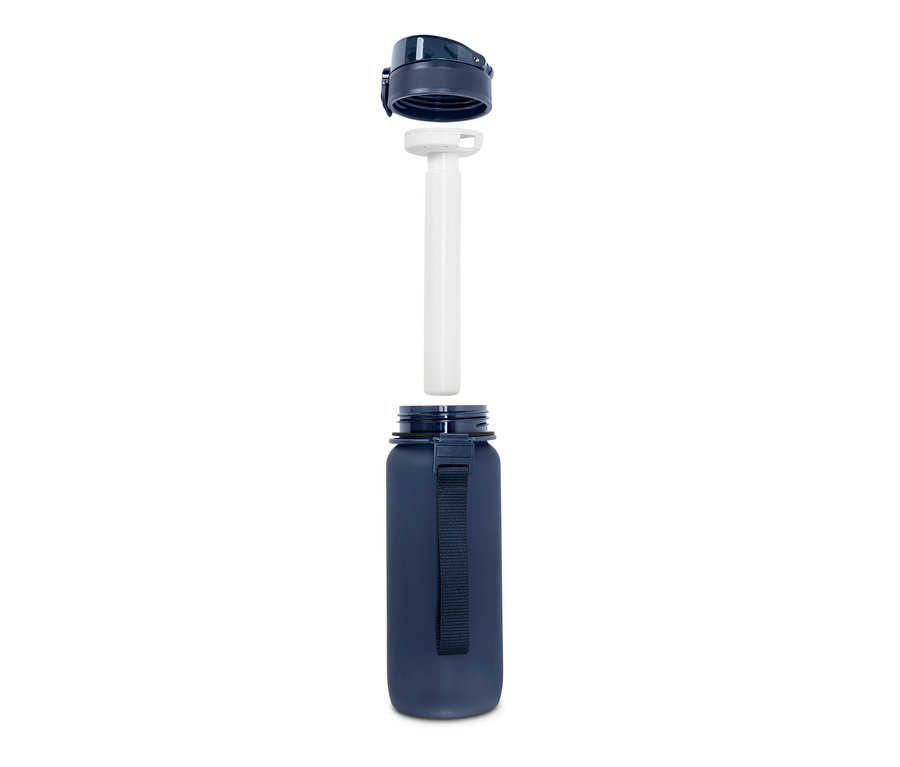 Blaue Wasserflasche mit abnehmbarem Deckel und weißem Einsatz.