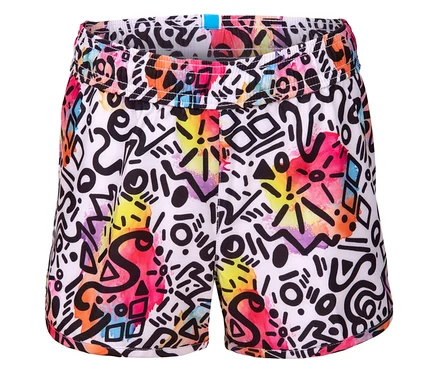 Weiße Shorts mit geometrischem Muster in Schwarz, Pink, Gelb und Blau.