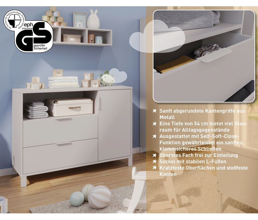 Das Bild zeigt ein Set »Alkmaar«, bestehend aus Kommode und Wickelaufsatz, breit, sowie die Wickelkommode »Alkmaar«, breit.