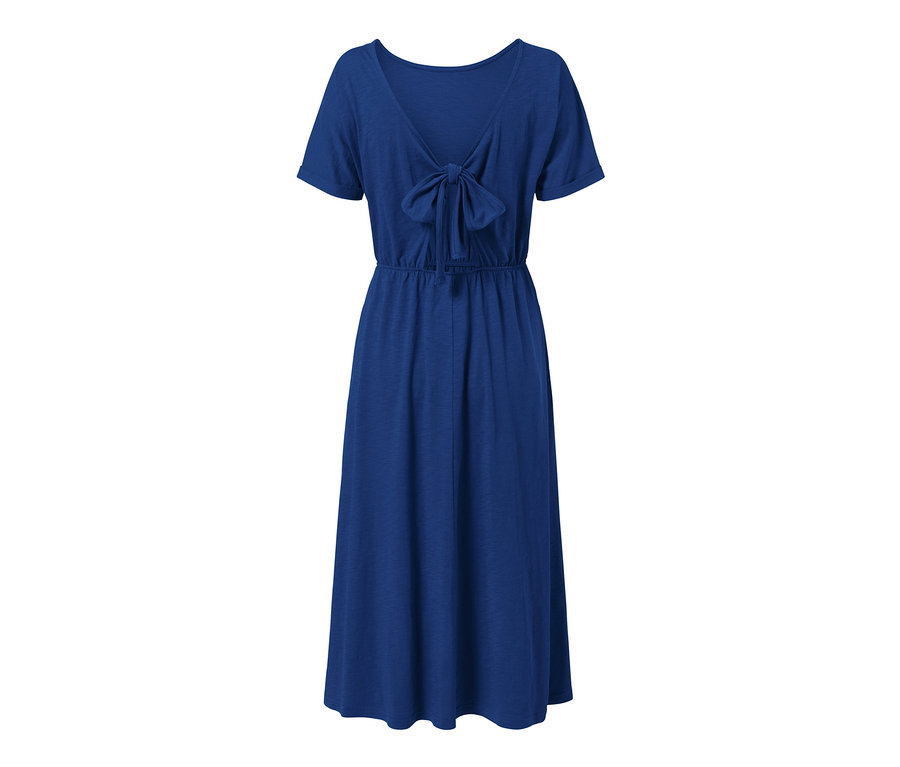 Blaues Jerseykleid mit Rückenausschnitt.