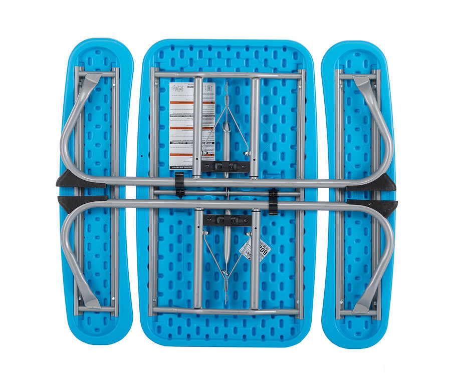 Zusammengeklappter blauer LIFETIME Kinder-Picknicktisch »80094G«.
