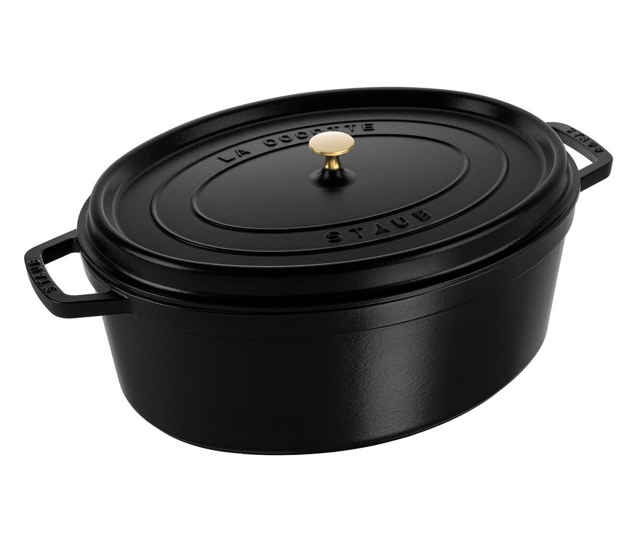 Schwarzer STAUB Bräter »Cocotte 29« mit Deckel und goldenem Knauf, ca. 4,2 l Fassungsvermögen.
