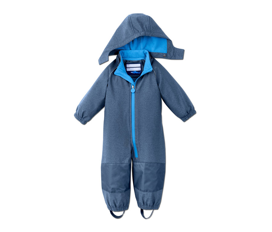 Blauer Softshelloverall mit Kapuze und blauem Reißverschluss.