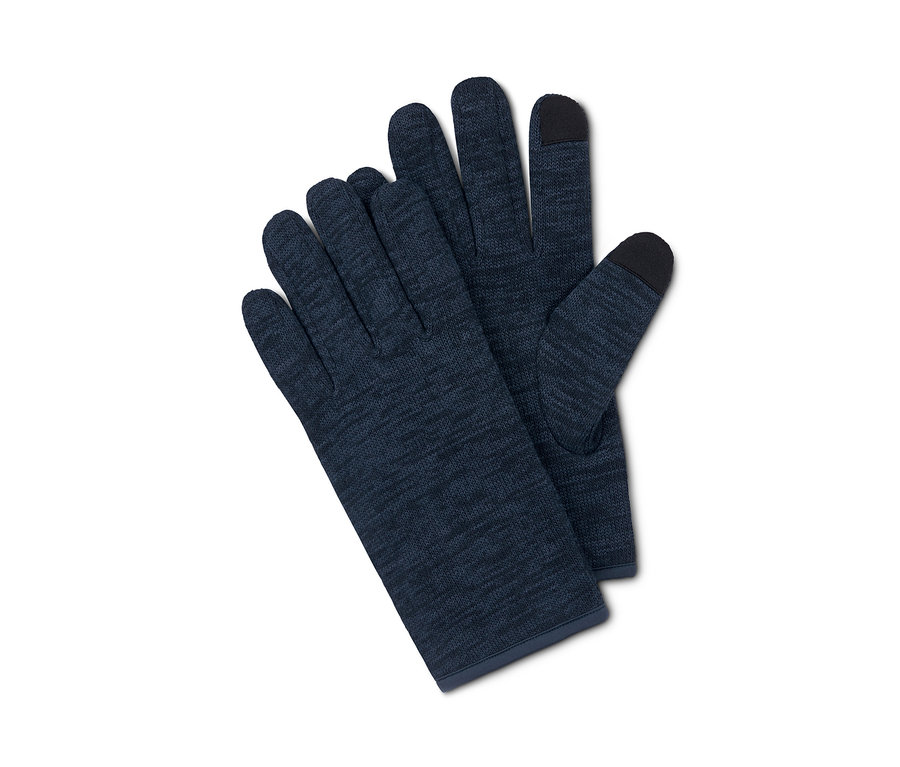 Zwei Strickfleece-Handschuhe liegen auf einem weißen Hintergrund.
