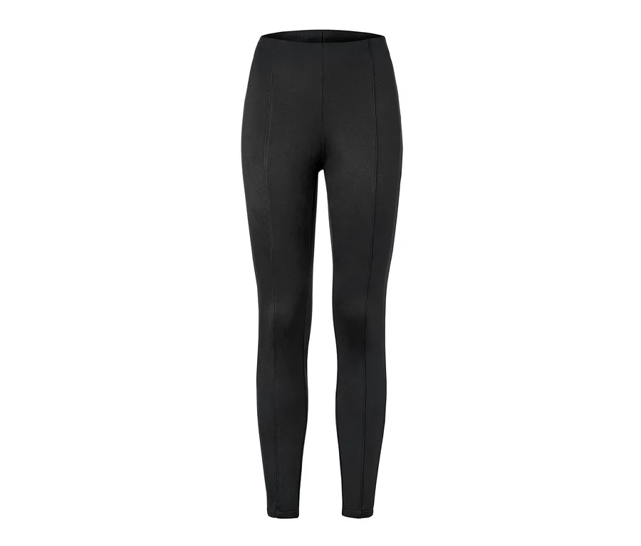 Schwarze Thermotight auf weißem Hintergrund.