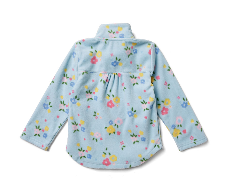 Hellblaue Kinder-Fleecejacke mit Blumenmuster.
