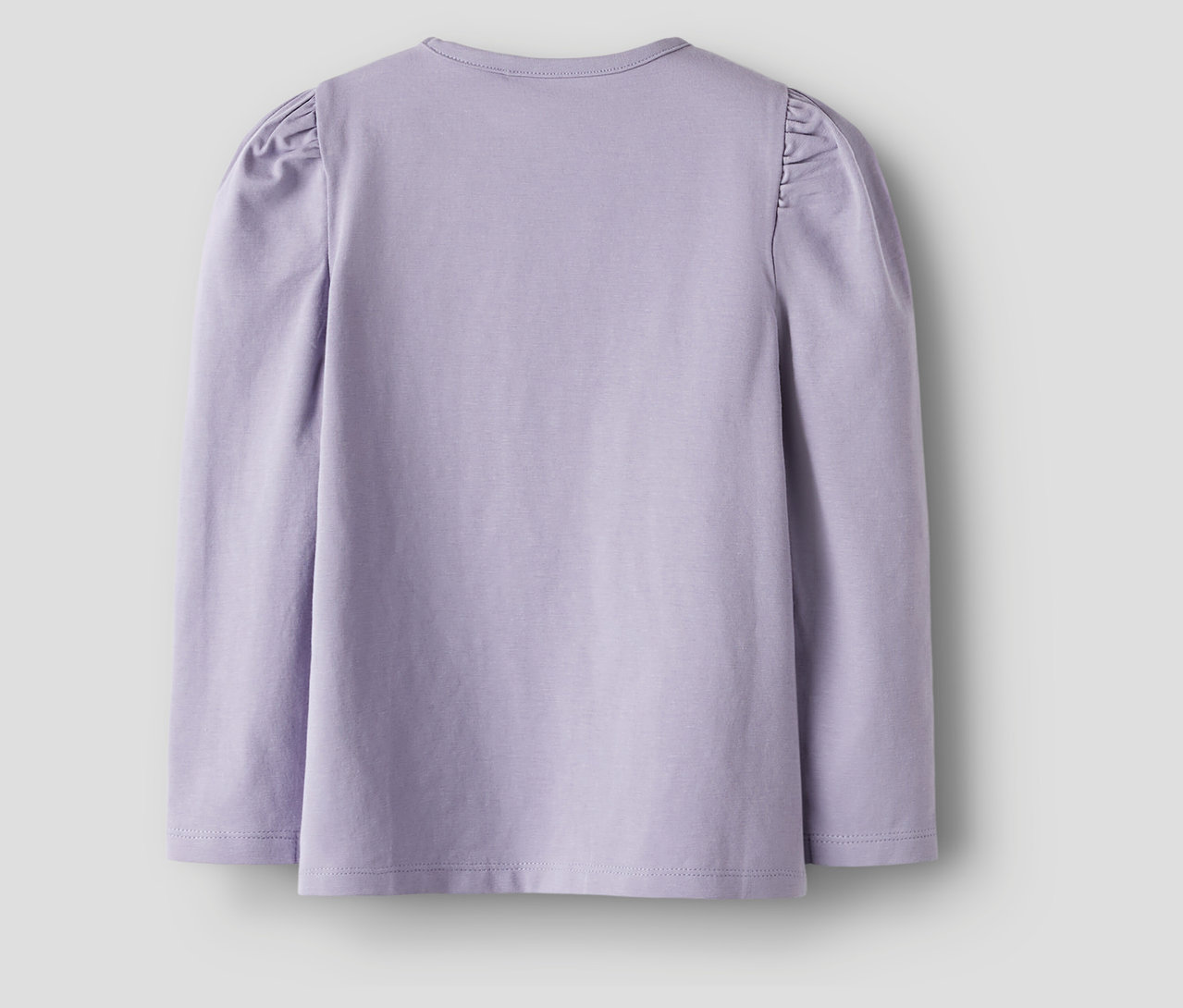 Nahaufnahme des lila NAME IT Langarmshirts »BLUEY«.