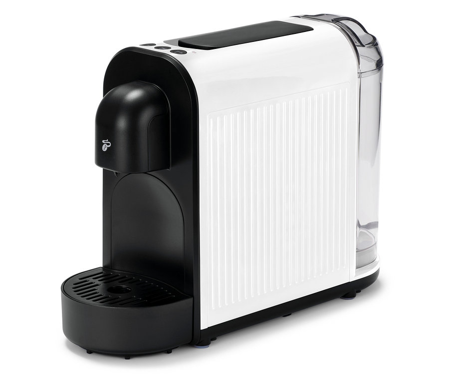 Die weiße Cafissimo now white Kaffeemaschine steht auf einem weißen Untergrund.