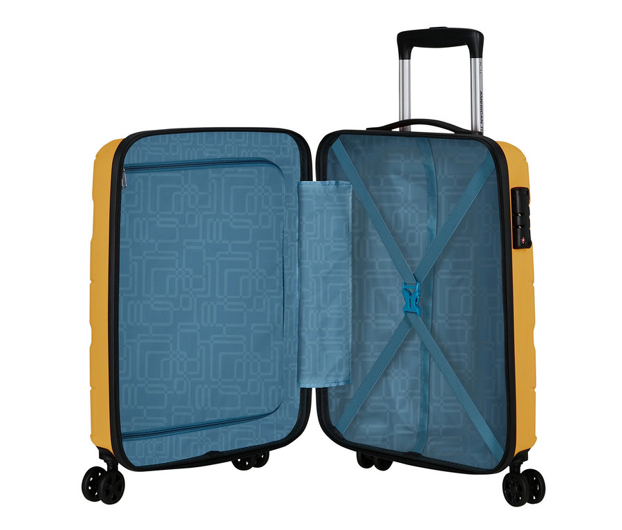 Geöffneter, kleiner American Tourister »Jetdriver 3.0« Koffer in Banana Cream.