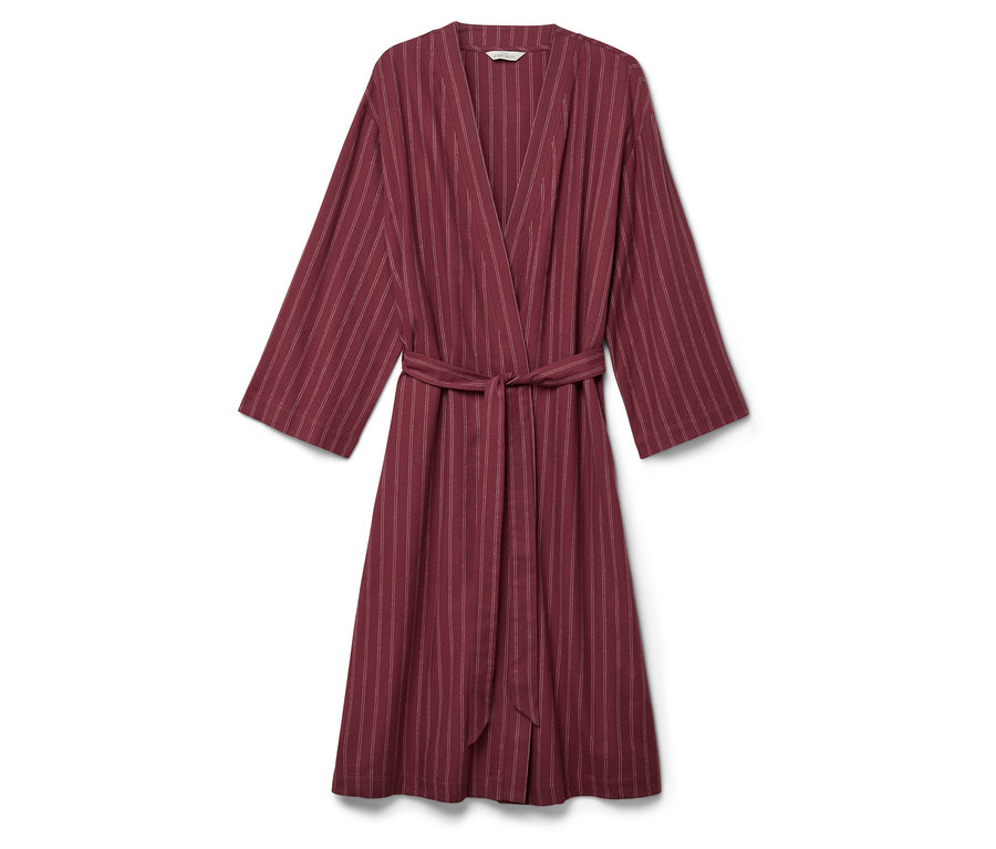 Burgunderroter Bademantel mit weißen Streifen und Gürtel.