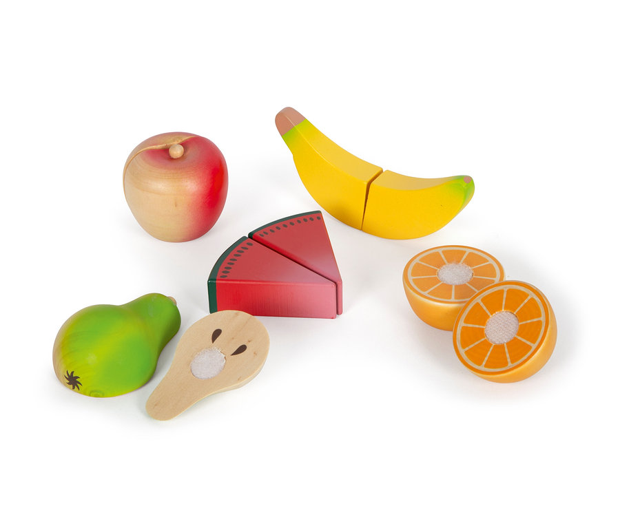 Holzobst und -gemüse, darunter Apfel, Banane, Wassermelone, Orange, Birne und Avocado, aus dem small foot Schneide-Set Obst und Gemüse »fresh«.