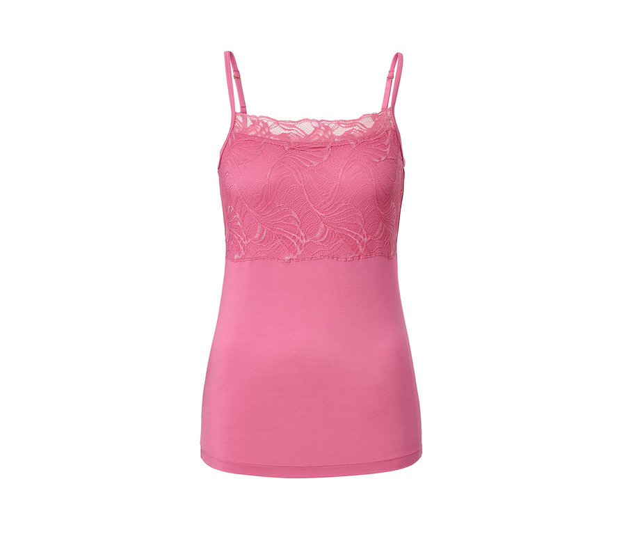 Rosafarbenes Modal-Hemdchen mit Spitze am Brustbereich.