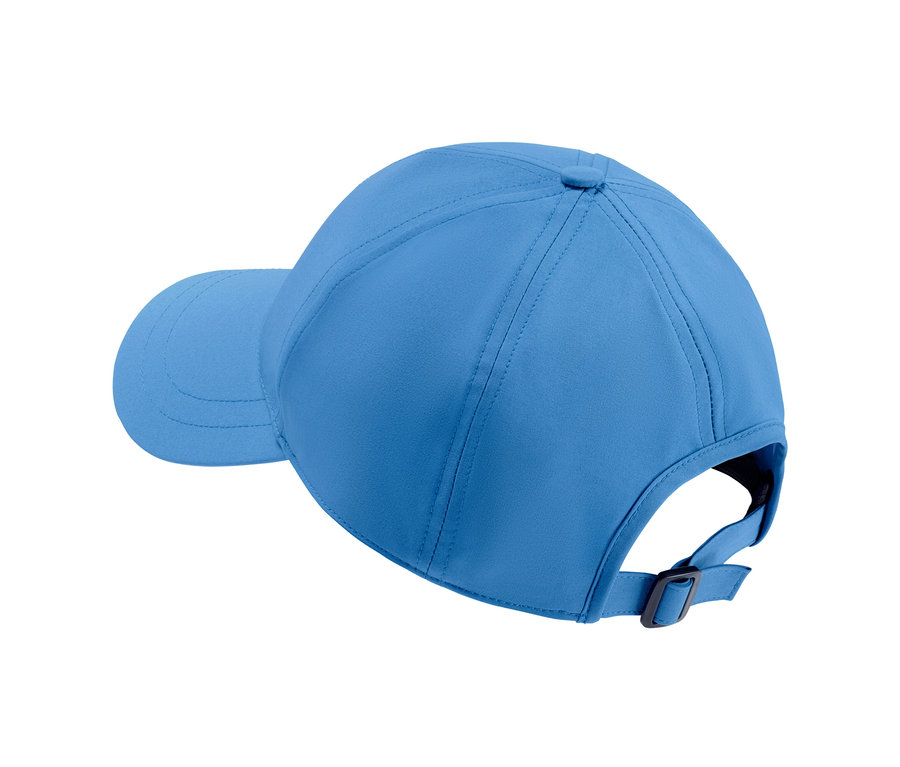 Blaue Sportkappe.